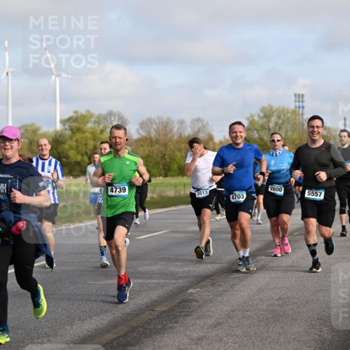 12.04.2026 - 45. Internationalen Wilhelmsburger Insellauf Dr. Thomas Lammeyer http://msf.ph/oto/9434243 12.04.2026 09:20:35 Laufen 8, 4739, 3513, 4703, 2055, 2600, 5557 meine-sportfotos.de