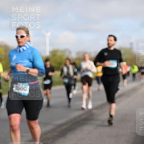 12.04.2026 - 45. Internationalen Wilhelmsburger Insellauf Dr. Thomas Lammeyer http://msf.ph/oto/9434265 12.04.2026 09:20:39 Laufen 1800 meine-sportfotos.de
