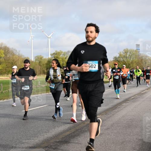 12.04.2026 - 45. Internationalen Wilhelmsburger Insellauf Dr. Thomas Lammeyer http://msf.ph/oto/9434266 12.04.2026 09:20:39 Laufen 2701, 614, 4750, 530, 332, 502, 5775 meine-sportfotos.de