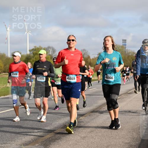 12.04.2026 - 45. Internationalen Wilhelmsburger Insellauf Dr. Thomas Lammeyer http://msf.ph/oto/9434320 12.04.2026 09:20:52 Laufen 2283, 201, 5508, 5406, 3727, 4865, 4866 meine-sportfotos.de