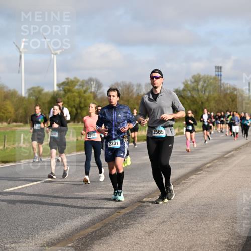 12.04.2026 - 45. Internationalen Wilhelmsburger Insellauf Dr. Thomas Lammeyer http://msf.ph/oto/9434338 12.04.2026 09:20:55 Laufen 3049, 2655, 2231, 3565 meine-sportfotos.de
