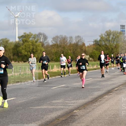 12.04.2026 - 45. Internationalen Wilhelmsburger Insellauf Dr. Thomas Lammeyer http://msf.ph/oto/9434348 12.04.2026 09:20:58 Laufen 4661, 5823, 2133, 405, 4825 meine-sportfotos.de