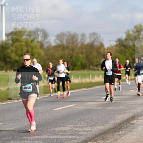 12.04.2026 - 45. Internationalen Wilhelmsburger Insellauf Dr. Thomas Lammeyer http://msf.ph/oto/9434366 12.04.2026 09:21:01 Laufen 5823, 4056 meine-sportfotos.de