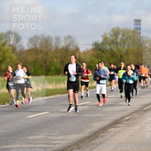 12.04.2026 - 45. Internationalen Wilhelmsburger Insellauf Dr. Thomas Lammeyer http://msf.ph/oto/9434370 12.04.2026 09:21:02 Laufen  meine-sportfotos.de