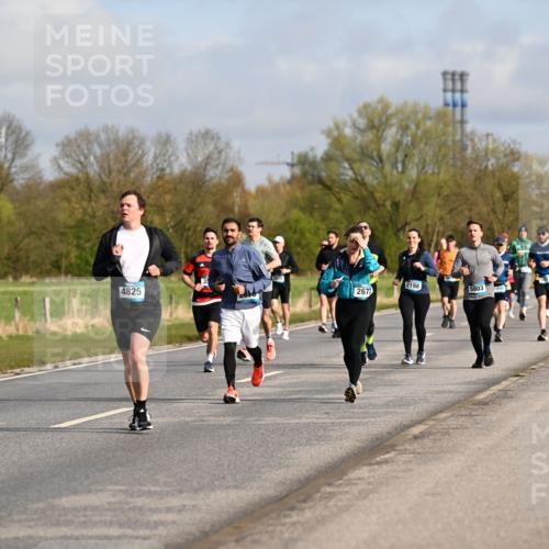 12.04.2026 - 45. Internationalen Wilhelmsburger Insellauf Dr. Thomas Lammeyer http://msf.ph/oto/9434377 12.04.2026 09:21:03 Laufen 40, 329, 2198, 5803, 2677, 4825 meine-sportfotos.de