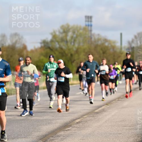 12.04.2026 - 45. Internationalen Wilhelmsburger Insellauf Dr. Thomas Lammeyer http://msf.ph/oto/9434438 12.04.2026 09:21:14 Laufen 5037 meine-sportfotos.de