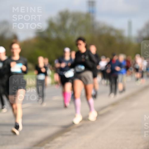 12.04.2026 - 45. Internationalen Wilhelmsburger Insellauf Dr. Thomas Lammeyer http://msf.ph/oto/9434512 12.04.2026 09:21:28 Laufen  meine-sportfotos.de