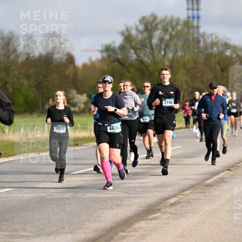 12.04.2026 - 45. Internationalen Wilhelmsburger Insellauf Dr. Thomas Lammeyer http://msf.ph/oto/9434521 12.04.2026 09:21:30 Laufen 3103, 3009, 4630, 3394, 2746 meine-sportfotos.de