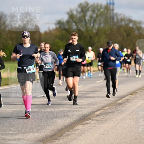 12.04.2026 - 45. Internationalen Wilhelmsburger Insellauf Dr. Thomas Lammeyer http://msf.ph/oto/9434534 12.04.2026 09:21:32 Laufen 3009, 4630, 2355, 2746 meine-sportfotos.de