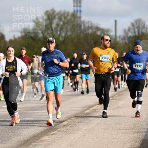12.04.2026 - 45. Internationalen Wilhelmsburger Insellauf Dr. Thomas Lammeyer http://msf.ph/oto/9434603 12.04.2026 09:21:45 Laufen 4197, 0000, 4389, 3349, 3332 meine-sportfotos.de