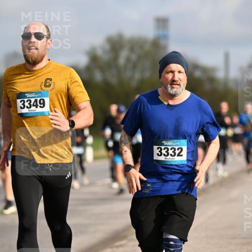 12.04.2026 - 45. Internationalen Wilhelmsburger Insellauf Dr. Thomas Lammeyer http://msf.ph/oto/9434622 12.04.2026 09:21:49 Laufen 3349, 3332 meine-sportfotos.de