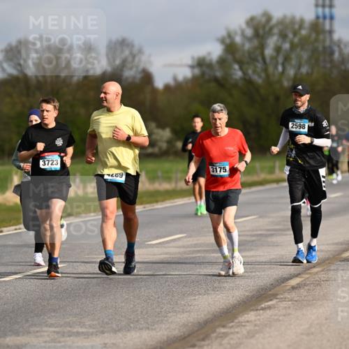 12.04.2026 - 45. Internationalen Wilhelmsburger Insellauf Dr. Thomas Lammeyer http://msf.ph/oto/9434722 12.04.2026 09:22:07 Laufen 3723, 0, 3175, 289, 2598 meine-sportfotos.de