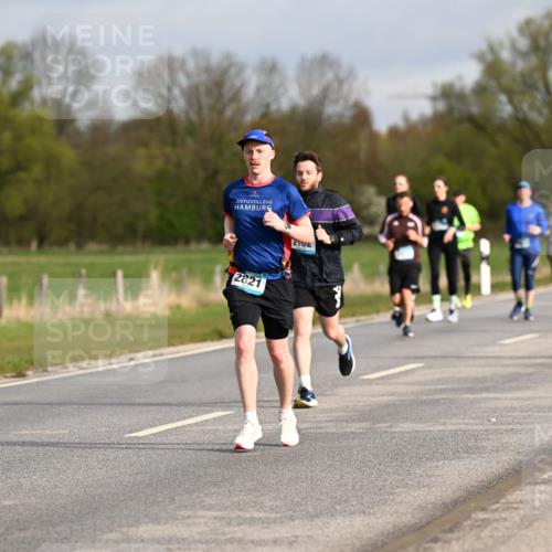 12.04.2026 - 45. Internationalen Wilhelmsburger Insellauf Dr. Thomas Lammeyer http://msf.ph/oto/9434767 12.04.2026 09:22:17 Laufen 2821 meine-sportfotos.de