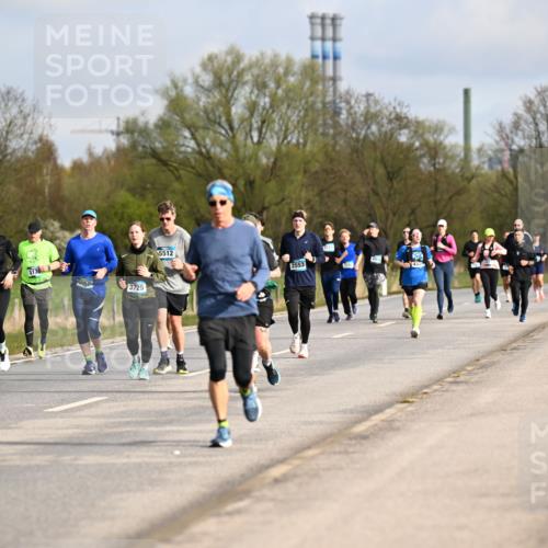 12.04.2026 - 45. Internationalen Wilhelmsburger Insellauf Dr. Thomas Lammeyer http://msf.ph/oto/9434784 12.04.2026 09:22:21 Laufen 7, 28, 3754, 3753, 3725, 5512, 2553 meine-sportfotos.de