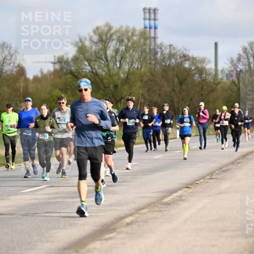 12.04.2026 - 45. Internationalen Wilhelmsburger Insellauf Dr. Thomas Lammeyer http://msf.ph/oto/9434789 12.04.2026 09:22:21 Laufen 38, 3754, 3753, 3130, 2050, 3725, 5512, 2553 meine-sportfotos.de