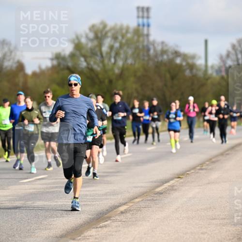 12.04.2026 - 45. Internationalen Wilhelmsburger Insellauf Dr. Thomas Lammeyer http://msf.ph/oto/9434790 12.04.2026 09:22:22 Laufen  meine-sportfotos.de
