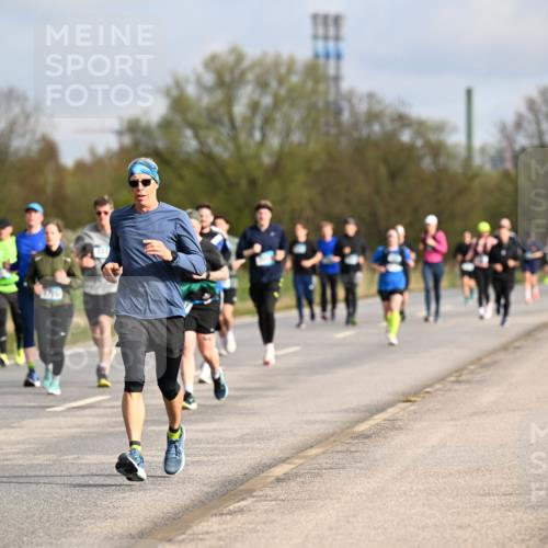 12.04.2026 - 45. Internationalen Wilhelmsburger Insellauf Dr. Thomas Lammeyer http://msf.ph/oto/9434792 12.04.2026 09:22:22 Laufen  meine-sportfotos.de