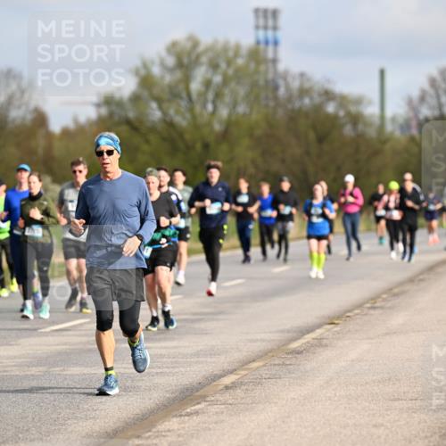 12.04.2026 - 45. Internationalen Wilhelmsburger Insellauf Dr. Thomas Lammeyer http://msf.ph/oto/9434793 12.04.2026 09:22:22 Laufen 154 meine-sportfotos.de