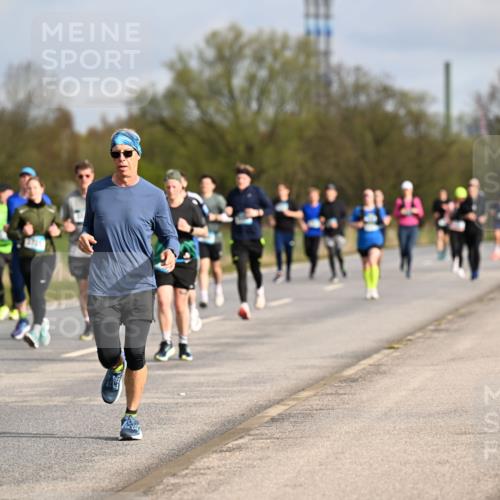12.04.2026 - 45. Internationalen Wilhelmsburger Insellauf Dr. Thomas Lammeyer http://msf.ph/oto/9434796 12.04.2026 09:22:23 Laufen  meine-sportfotos.de