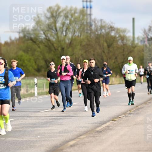 12.04.2026 - 45. Internationalen Wilhelmsburger Insellauf Dr. Thomas Lammeyer http://msf.ph/oto/9434811 12.04.2026 09:22:32 Laufen 3577, 4339, 50, 2900, 4675 meine-sportfotos.de