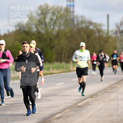 12.04.2026 - 45. Internationalen Wilhelmsburger Insellauf Dr. Thomas Lammeyer http://msf.ph/oto/9434838 12.04.2026 09:22:36 Laufen 150, 4675 meine-sportfotos.de
