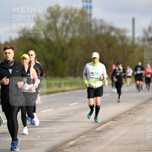 12.04.2026 - 45. Internationalen Wilhelmsburger Insellauf Dr. Thomas Lammeyer http://msf.ph/oto/9434844 12.04.2026 09:22:37 Laufen 53, 333 meine-sportfotos.de