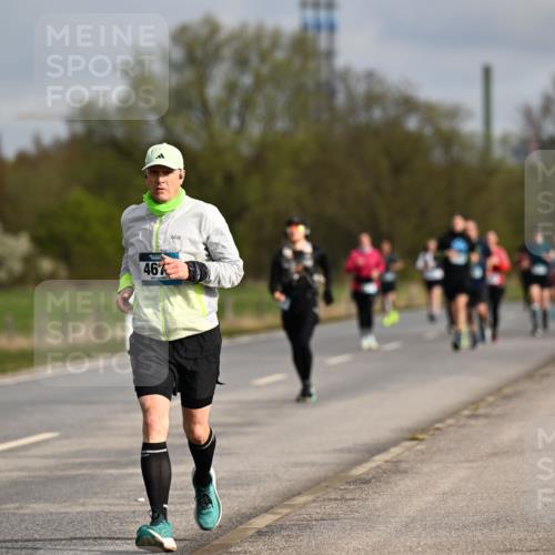 12.04.2026 - 45. Internationalen Wilhelmsburger Insellauf Dr. Thomas Lammeyer http://msf.ph/oto/9434867 12.04.2026 09:22:41 Laufen 467 meine-sportfotos.de