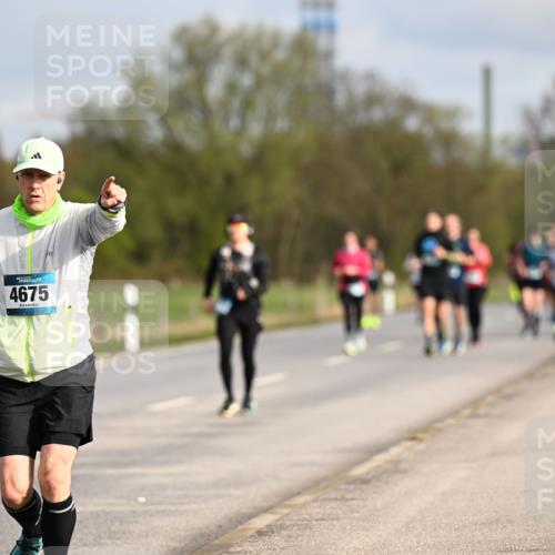 12.04.2026 - 45. Internationalen Wilhelmsburger Insellauf Dr. Thomas Lammeyer http://msf.ph/oto/9434873 12.04.2026 09:22:42 Laufen 4675 meine-sportfotos.de