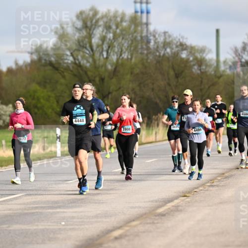 12.04.2026 - 45. Internationalen Wilhelmsburger Insellauf Dr. Thomas Lammeyer http://msf.ph/oto/9434927 12.04.2026 09:22:51 Laufen 2673, 4448, 23, 2808, 3825, 4499, 4500 meine-sportfotos.de