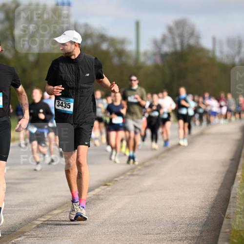 12.04.2026 - 45. Internationalen Wilhelmsburger Insellauf Dr. Thomas Lammeyer http://msf.ph/oto/9435079 12.04.2026 09:23:23 Laufen 4786, 3435 meine-sportfotos.de