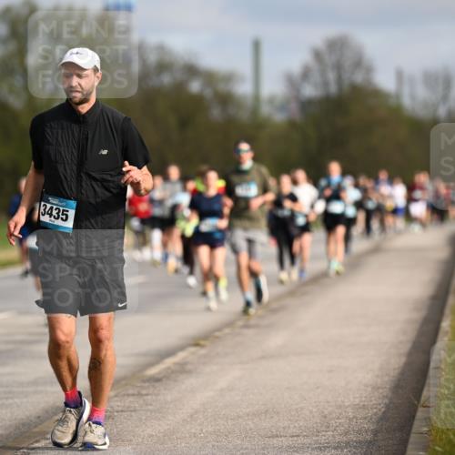 12.04.2026 - 45. Internationalen Wilhelmsburger Insellauf Dr. Thomas Lammeyer http://msf.ph/oto/9435084 12.04.2026 09:23:24 Laufen 786, 3435 meine-sportfotos.de