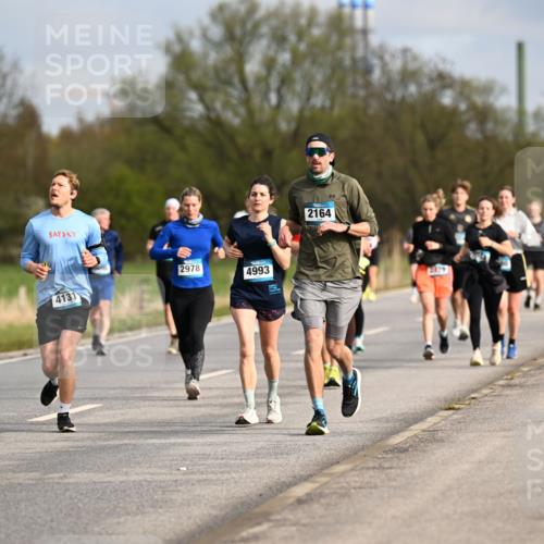 12.04.2026 - 45. Internationalen Wilhelmsburger Insellauf Dr. Thomas Lammeyer http://msf.ph/oto/9435108 12.04.2026 09:23:28 Laufen 49, 2978, 4131, 4993, 2164, 3045 meine-sportfotos.de