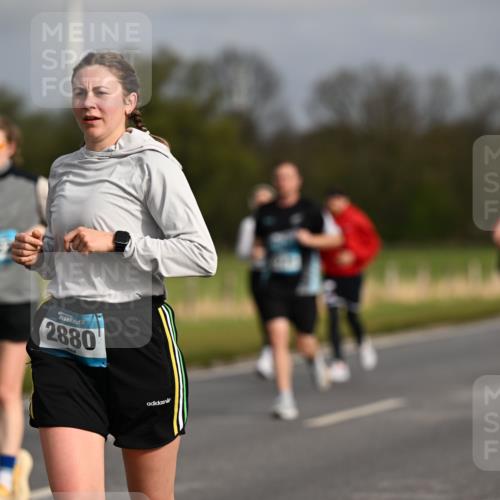 12.04.2026 - 45. Internationalen Wilhelmsburger Insellauf Dr. Thomas Lammeyer http://msf.ph/oto/9435177 12.04.2026 09:23:42 Laufen 2880 meine-sportfotos.de