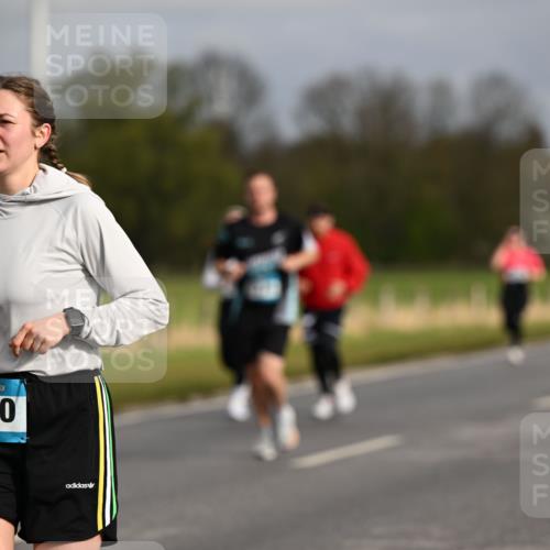 12.04.2026 - 45. Internationalen Wilhelmsburger Insellauf Dr. Thomas Lammeyer http://msf.ph/oto/9435178 12.04.2026 09:23:42 Laufen 45, 2880 meine-sportfotos.de