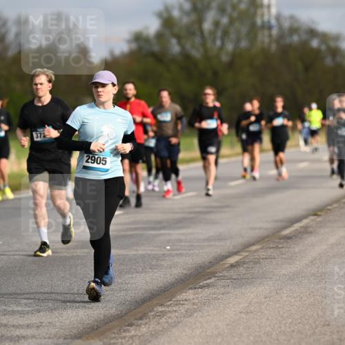 12.04.2026 - 45. Internationalen Wilhelmsburger Insellauf Dr. Thomas Lammeyer http://msf.ph/oto/9435200 12.04.2026 09:23:46 Laufen 2905 meine-sportfotos.de