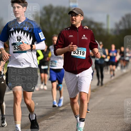 12.04.2026 - 45. Internationalen Wilhelmsburger Insellauf Dr. Thomas Lammeyer http://msf.ph/oto/9435285 12.04.2026 09:24:00 Laufen 459, 6, 53, 5319 meine-sportfotos.de