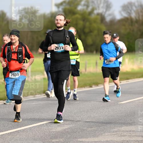 12.04.2026 - 45. Internationalen Wilhelmsburger Insellauf Dr. Thomas Lammeyer http://msf.ph/oto/9435343 12.04.2026 09:24:13 Laufen 2930, 2931, 920, 2560, 282 meine-sportfotos.de