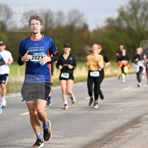 12.04.2026 - 45. Internationalen Wilhelmsburger Insellauf Dr. Thomas Lammeyer http://msf.ph/oto/9435348 12.04.2026 09:24:14 Laufen 2823 meine-sportfotos.de