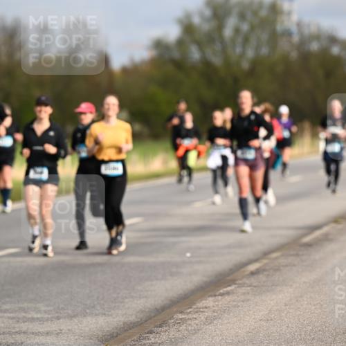 12.04.2026 - 45. Internationalen Wilhelmsburger Insellauf Dr. Thomas Lammeyer http://msf.ph/oto/9435351 12.04.2026 09:24:14 Laufen 28 meine-sportfotos.de