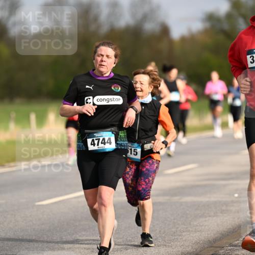 12.04.2026 - 45. Internationalen Wilhelmsburger Insellauf Dr. Thomas Lammeyer http://msf.ph/oto/9435458 12.04.2026 09:24:38 Laufen 45, 4744, 15, 3517 meine-sportfotos.de