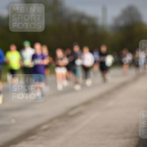 12.04.2026 - 45. Internationalen Wilhelmsburger Insellauf Dr. Thomas Lammeyer http://msf.ph/oto/9435469 12.04.2026 09:24:40 Laufen  meine-sportfotos.de