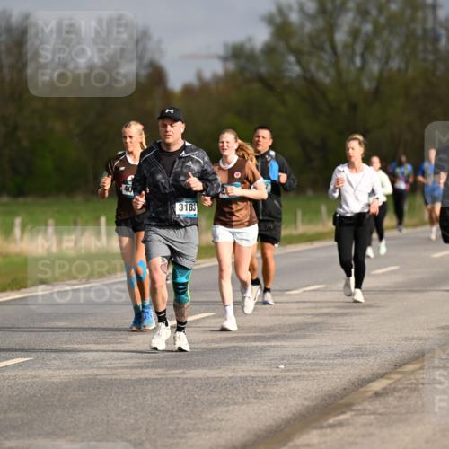 12.04.2026 - 45. Internationalen Wilhelmsburger Insellauf Dr. Thomas Lammeyer http://msf.ph/oto/9435515 12.04.2026 09:24:48 Laufen 40, 3183 meine-sportfotos.de