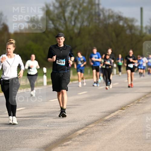 12.04.2026 - 45. Internationalen Wilhelmsburger Insellauf Dr. Thomas Lammeyer http://msf.ph/oto/9435535 12.04.2026 09:24:52 Laufen 5419 meine-sportfotos.de