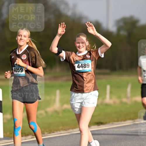 12.04.2026 - 45. Internationalen Wilhelmsburger Insellauf Dr. Thomas Lammeyer http://msf.ph/oto/9435537 12.04.2026 09:24:54 Laufen 4059, 4489 meine-sportfotos.de