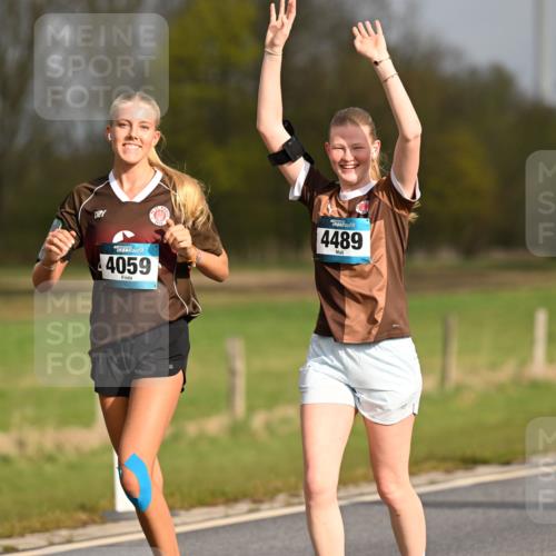 12.04.2026 - 45. Internationalen Wilhelmsburger Insellauf Dr. Thomas Lammeyer http://msf.ph/oto/9435539 12.04.2026 09:24:54 Laufen 4059, 4489 meine-sportfotos.de