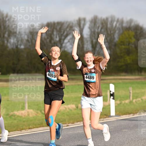 12.04.2026 - 45. Internationalen Wilhelmsburger Insellauf Dr. Thomas Lammeyer http://msf.ph/oto/9435546 12.04.2026 09:24:55 Laufen 4870, 4059, 3570, 4489 meine-sportfotos.de