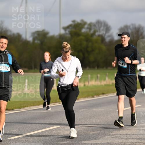 12.04.2026 - 45. Internationalen Wilhelmsburger Insellauf Dr. Thomas Lammeyer http://msf.ph/oto/9435551 12.04.2026 09:24:57 Laufen 2267, 5419 meine-sportfotos.de