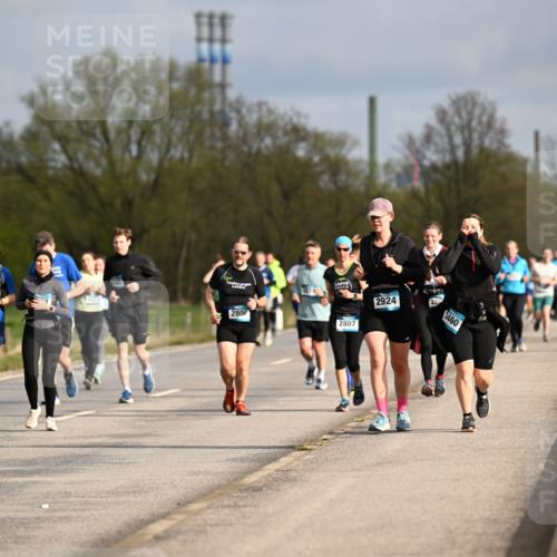 12.04.2026 - 45. Internationalen Wilhelmsburger Insellauf Dr. Thomas Lammeyer http://msf.ph/oto/9435561 12.04.2026 09:24:59 Laufen 3460 meine-sportfotos.de