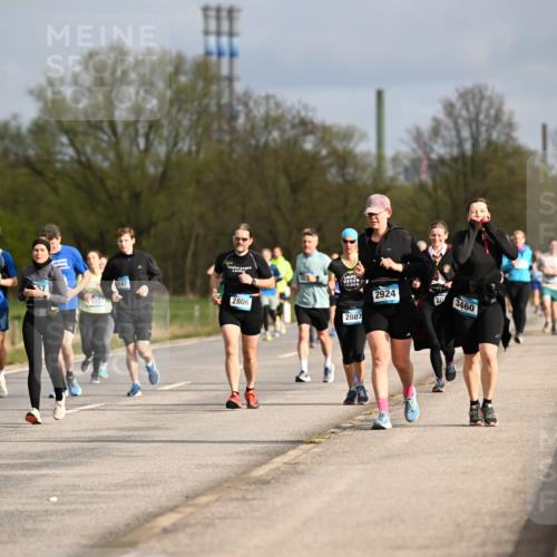 12.04.2026 - 45. Internationalen Wilhelmsburger Insellauf Dr. Thomas Lammeyer http://msf.ph/oto/9435562 12.04.2026 09:25:00 Laufen 4147, 7, 3443, 2806, 2807, 2924, 3460 meine-sportfotos.de