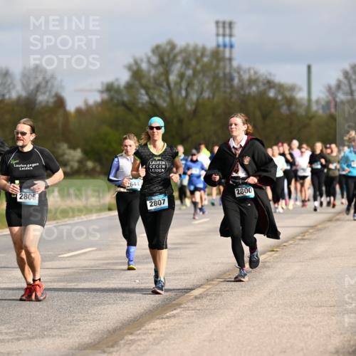 12.04.2026 - 45. Internationalen Wilhelmsburger Insellauf Dr. Thomas Lammeyer http://msf.ph/oto/9435604 12.04.2026 09:25:08 Laufen 4, 571, 147, 644, 2806, 2807, 2800 meine-sportfotos.de